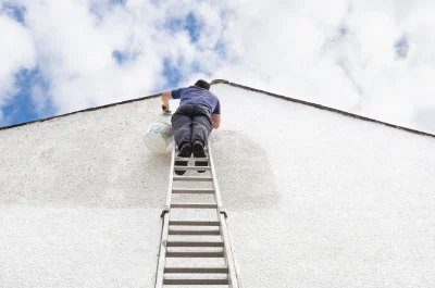 Peinture extérieure à Mérens — façades et ravalement